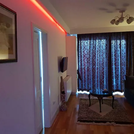 Deluxe Grand Park Апартаменти